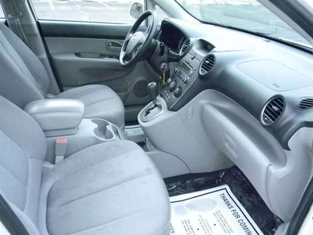 2008 Kia Rondo LX 4dr Wagon V6